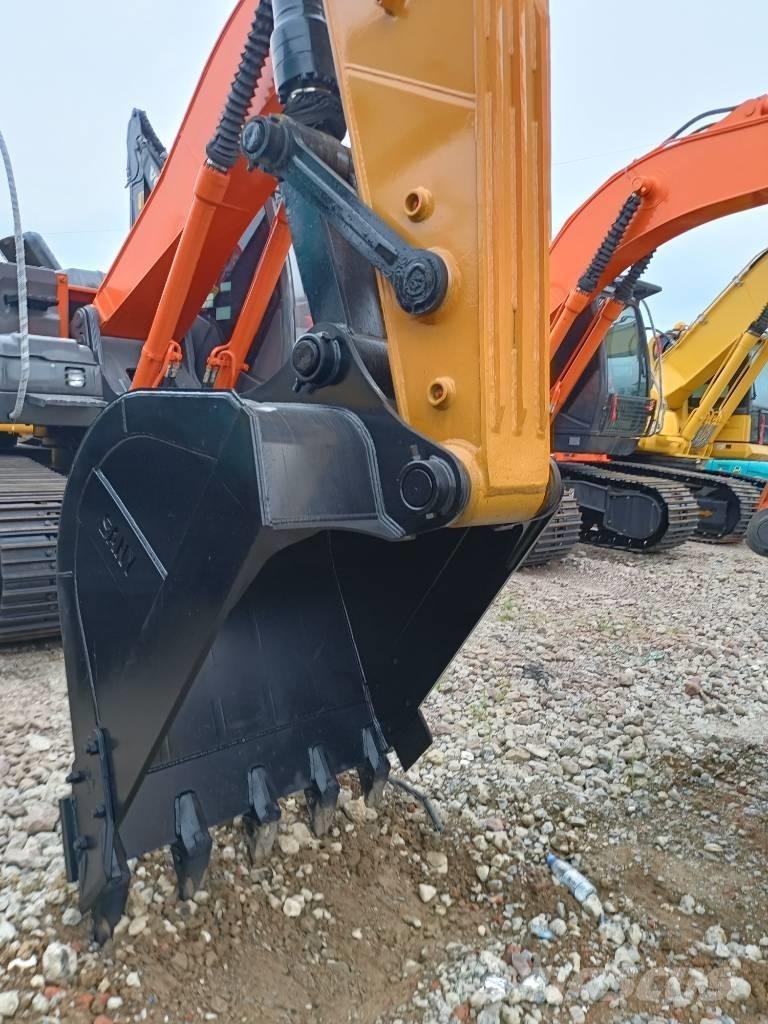 Sany SY235 Верижен екскаватор
