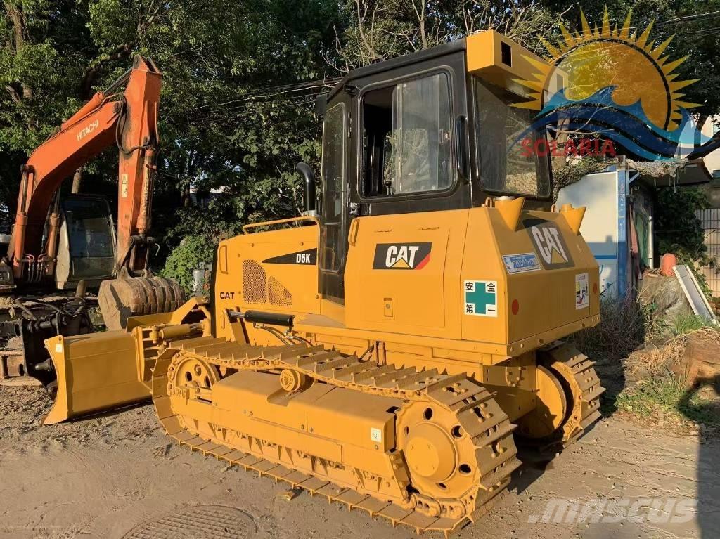 CAT D 5 K Верижни булдозери
