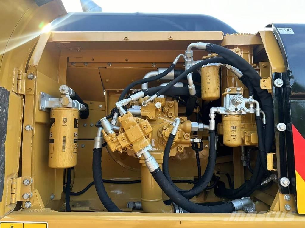 CAT 330 D Верижен екскаватор