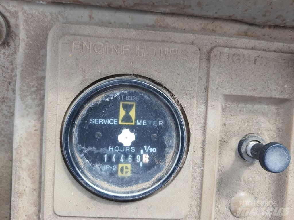 CAT 966 E Колесни товарачи