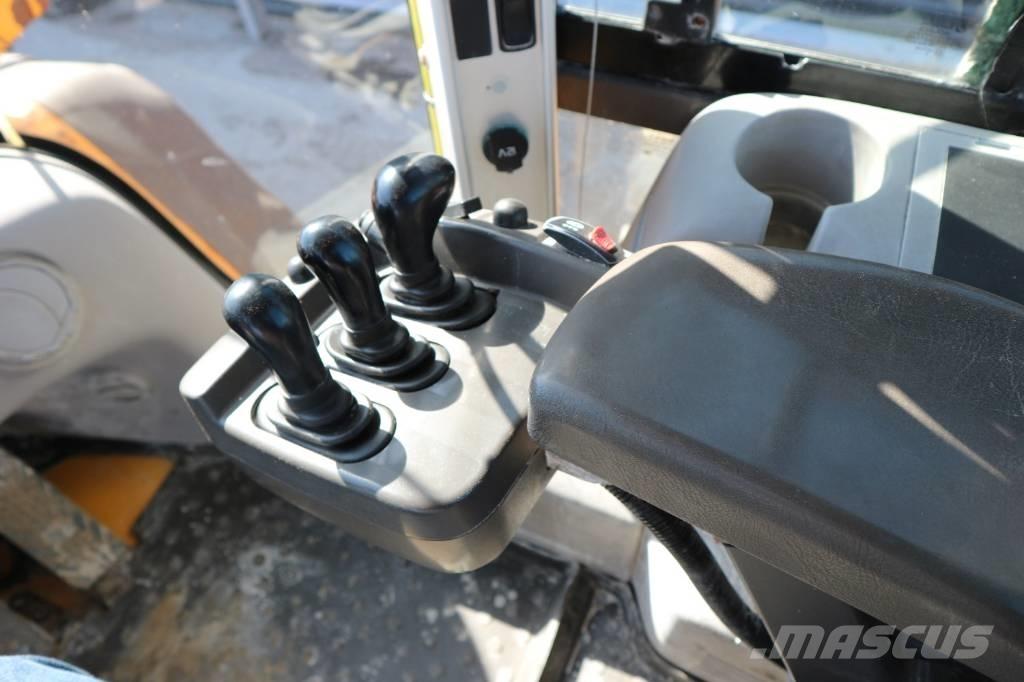 Volvo L120G Колесни товарачи