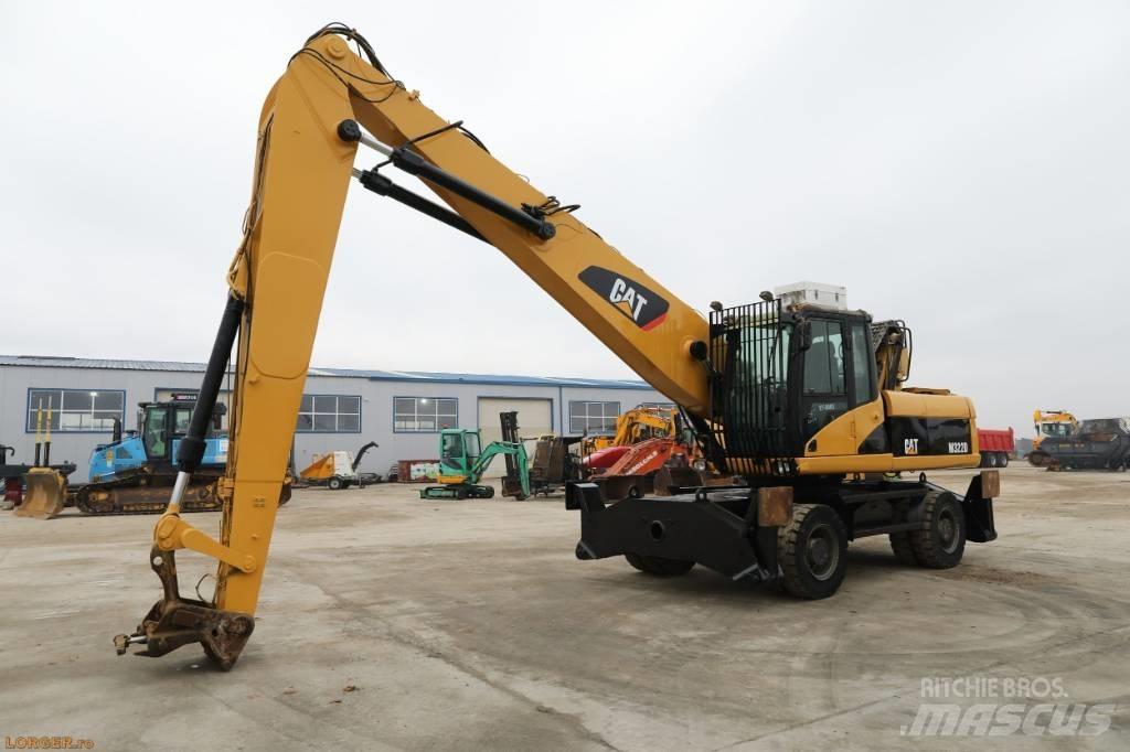 CAT M 322 D Оператори на отпадъци/индустрия
