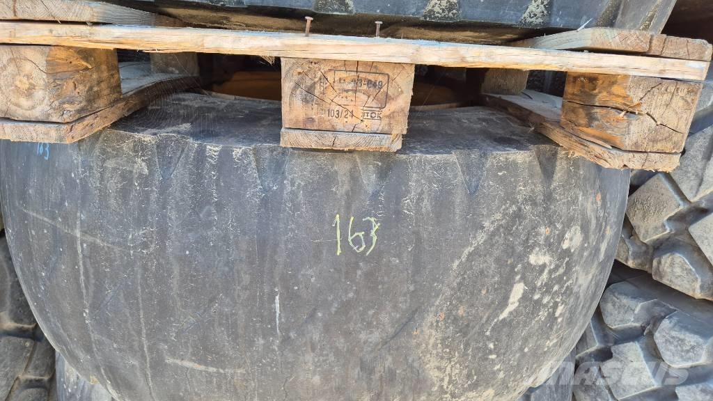  Hjulsæt 23.5R25 Колелета/Гуми