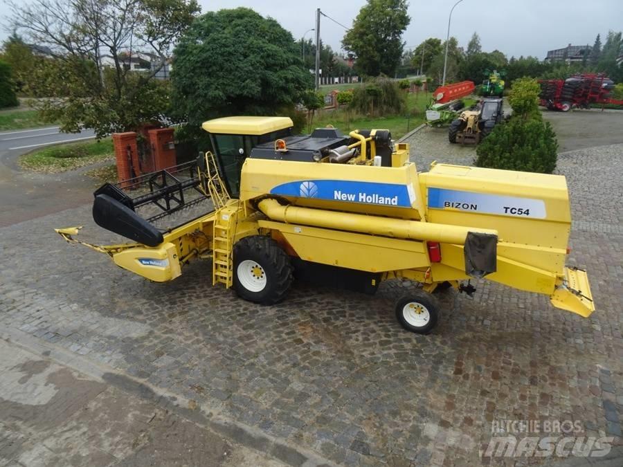 New Holland TC 54 Комбайни