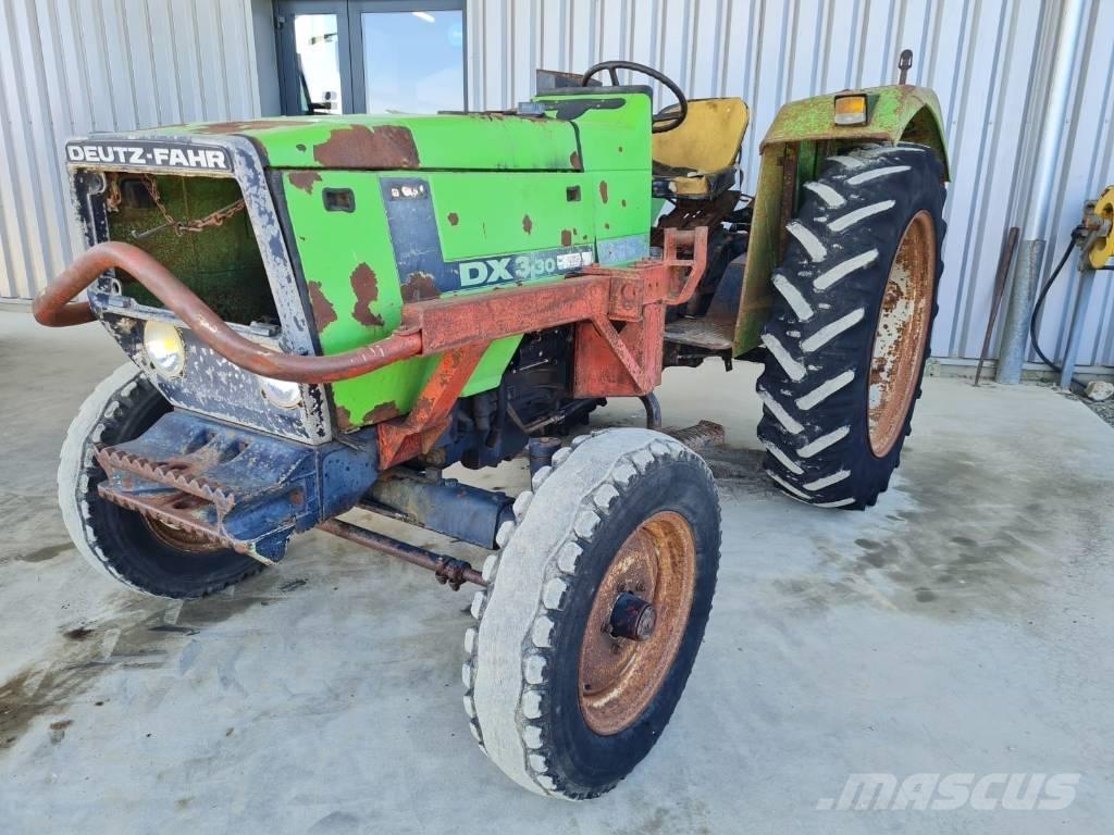 Deutz-Fahr DX 3.30 Трактори