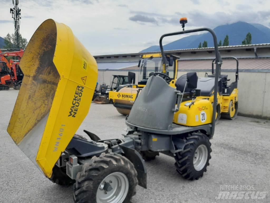 Wacker Neuson 1601 Странични самосвали