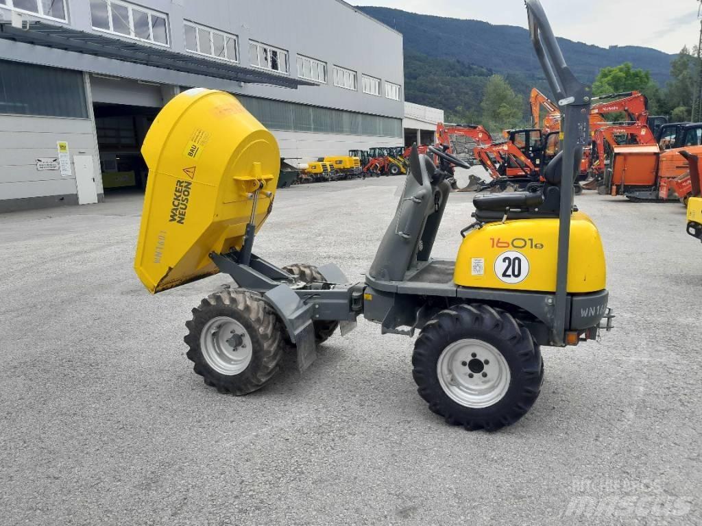 Wacker Neuson 1601 Странични самосвали