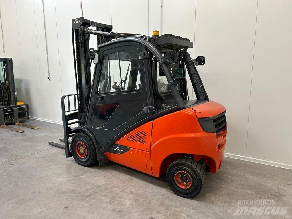 Linde H30D-02 EVO Дизелови камиони