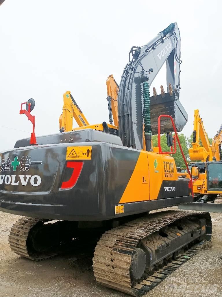 Volvo EC 210 Средни екскаватори 7т - 12т