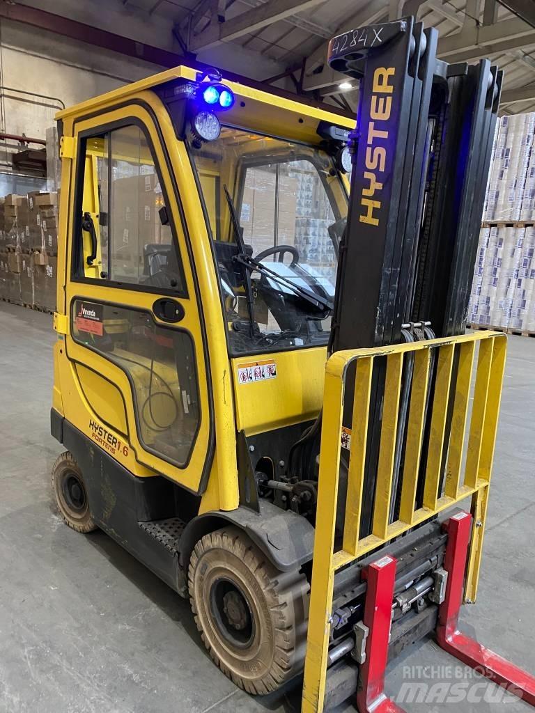 Hyster H1.6FT Камиони с АГУ