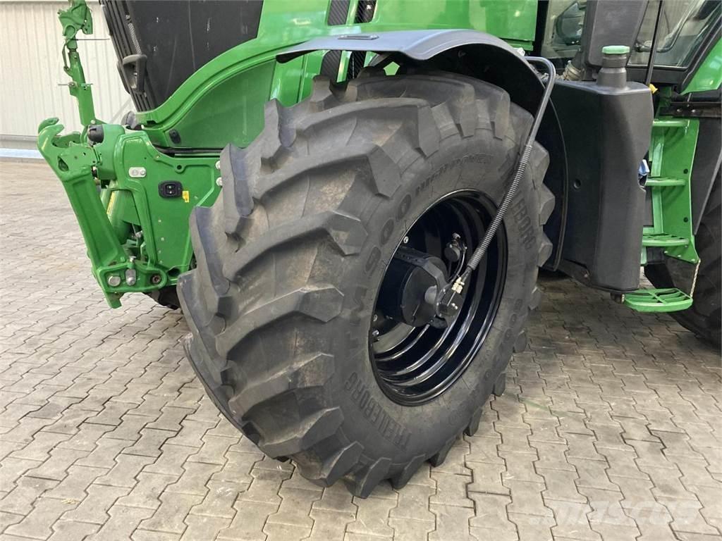 John Deere 6R 250 Трактори