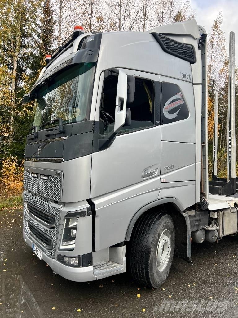 Volvo FH 16 750 За превоз на дървени трупи