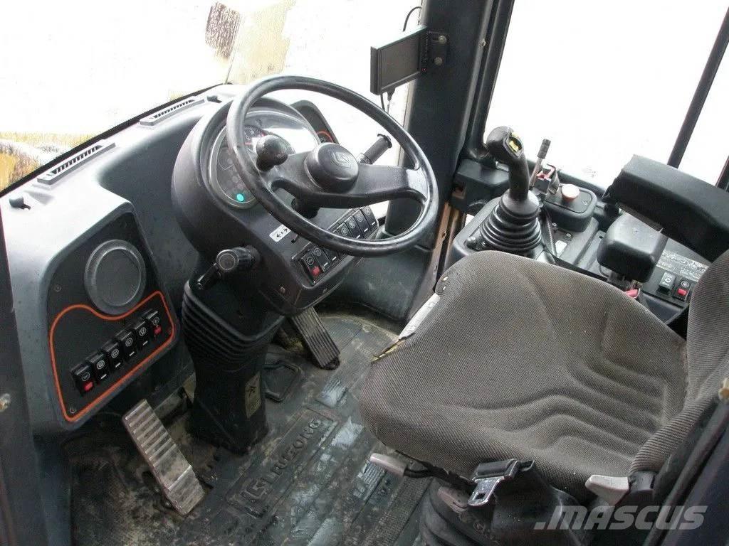 LiuGong CLG856-3 Колесни товарачи