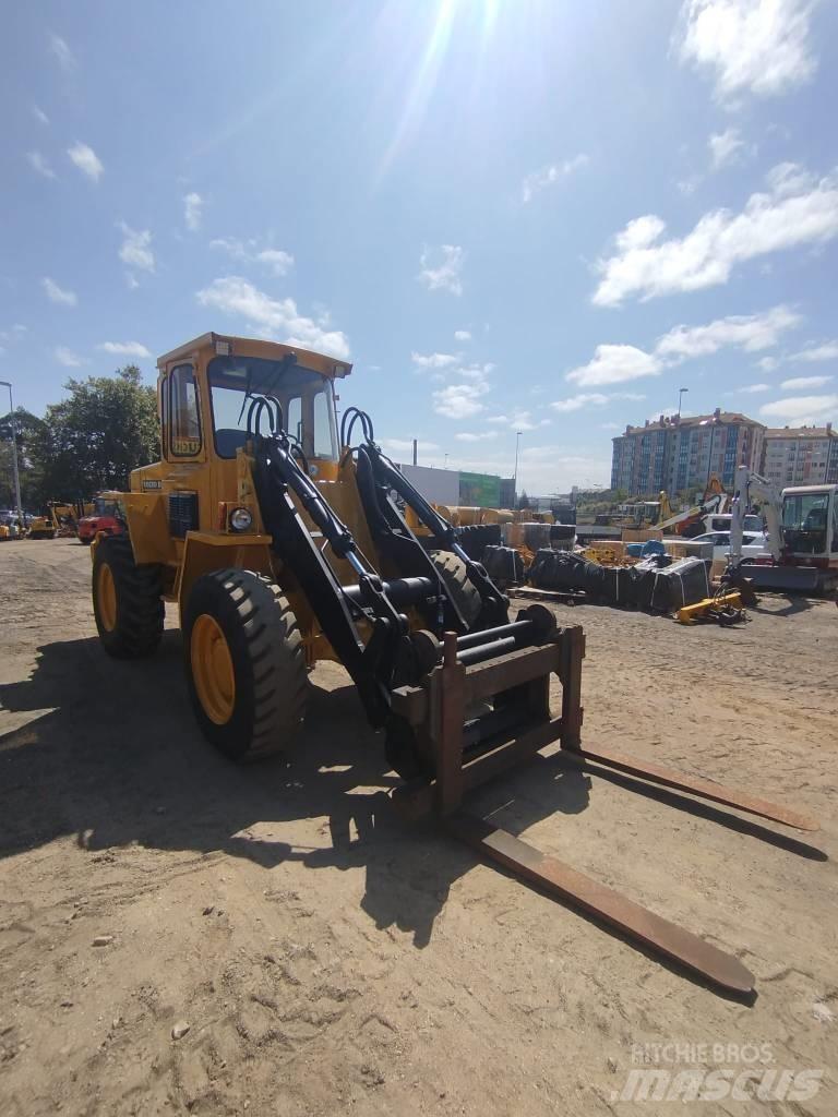 Volvo BM 4200 Колесни товарачи