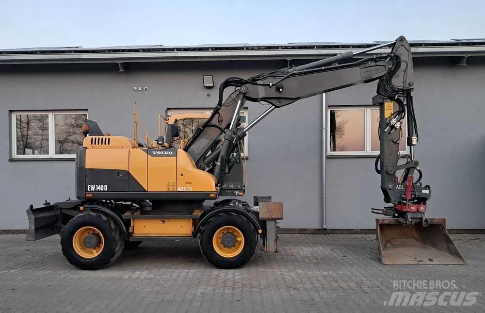 Volvo EW 140 D Колесни екскаватори