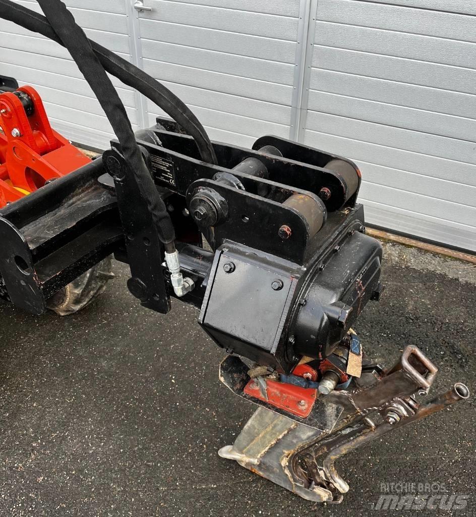 Ditch Witch R300 Изкопни машини