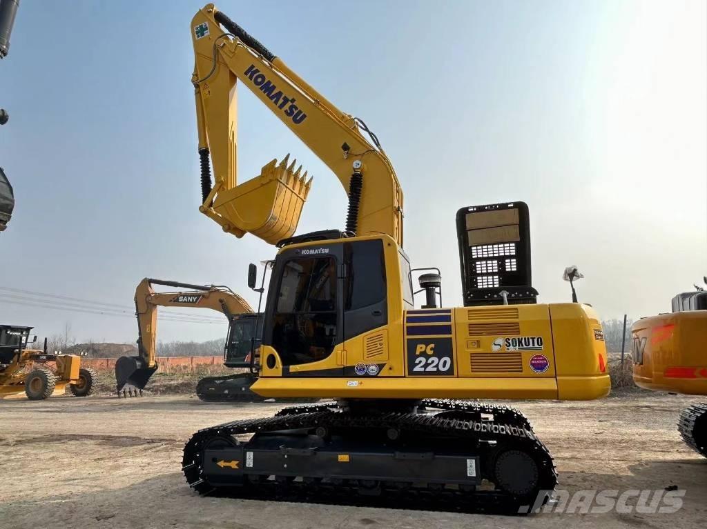 Komatsu 220 Верижен екскаватор