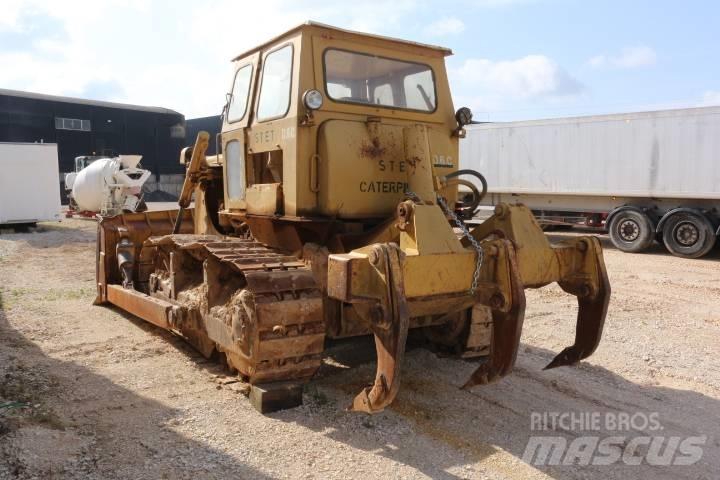 CAT D 6 C Ripper Верижни булдозери
