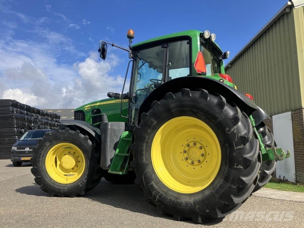 John Deere 6830 Трактори