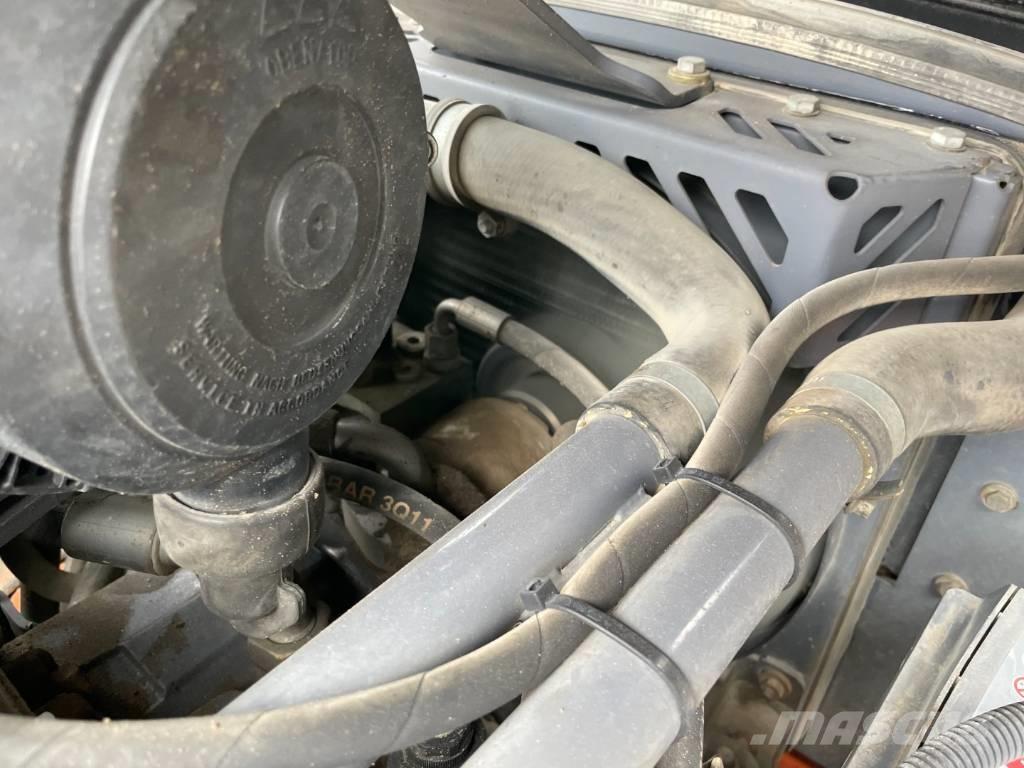 Hamm HD 12 VV Двойни барабанни ролки
