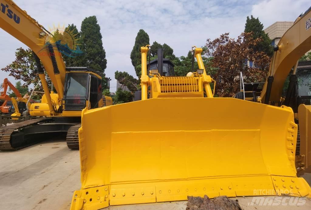 Komatsu D 155 AX Верижни булдозери

