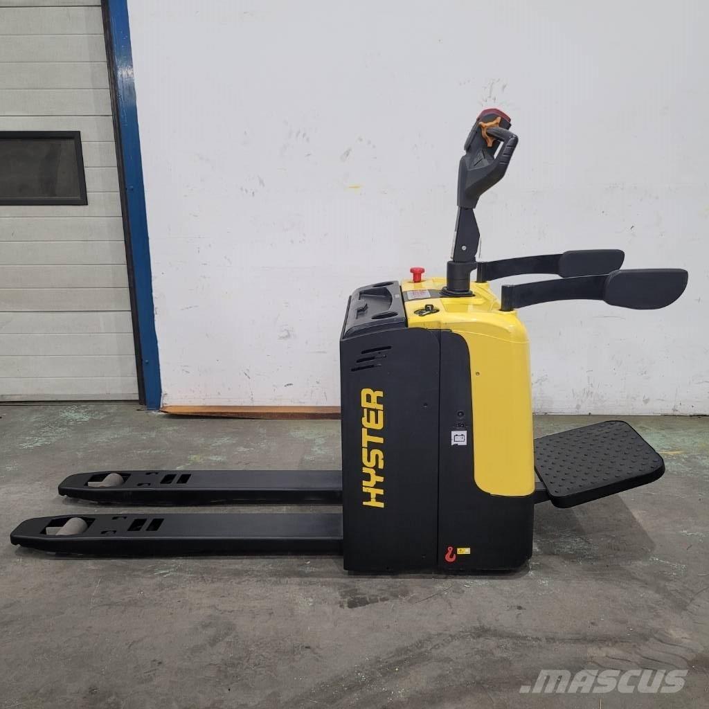 Hyster P 2.0 UTS Транспалетни колички с платформи