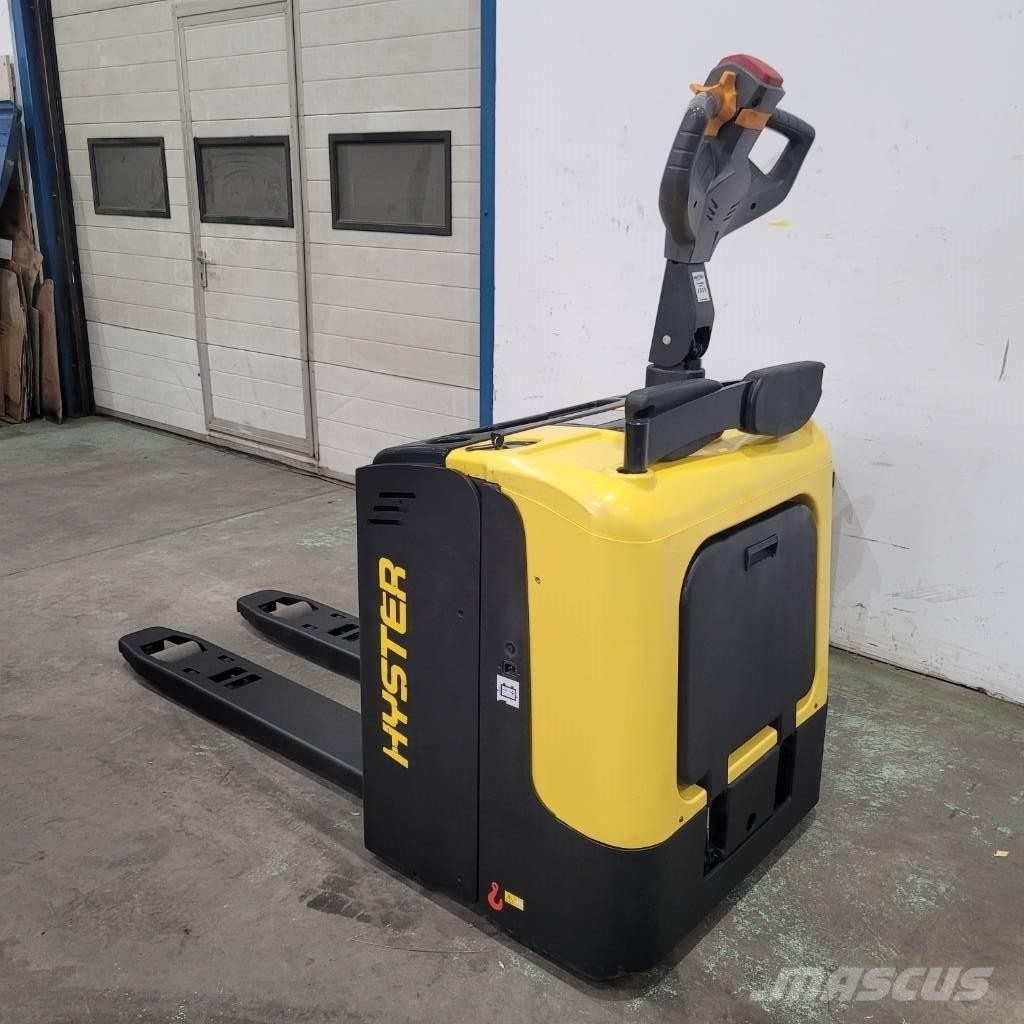Hyster P 2.0 UTS Транспалетни колички с платформи