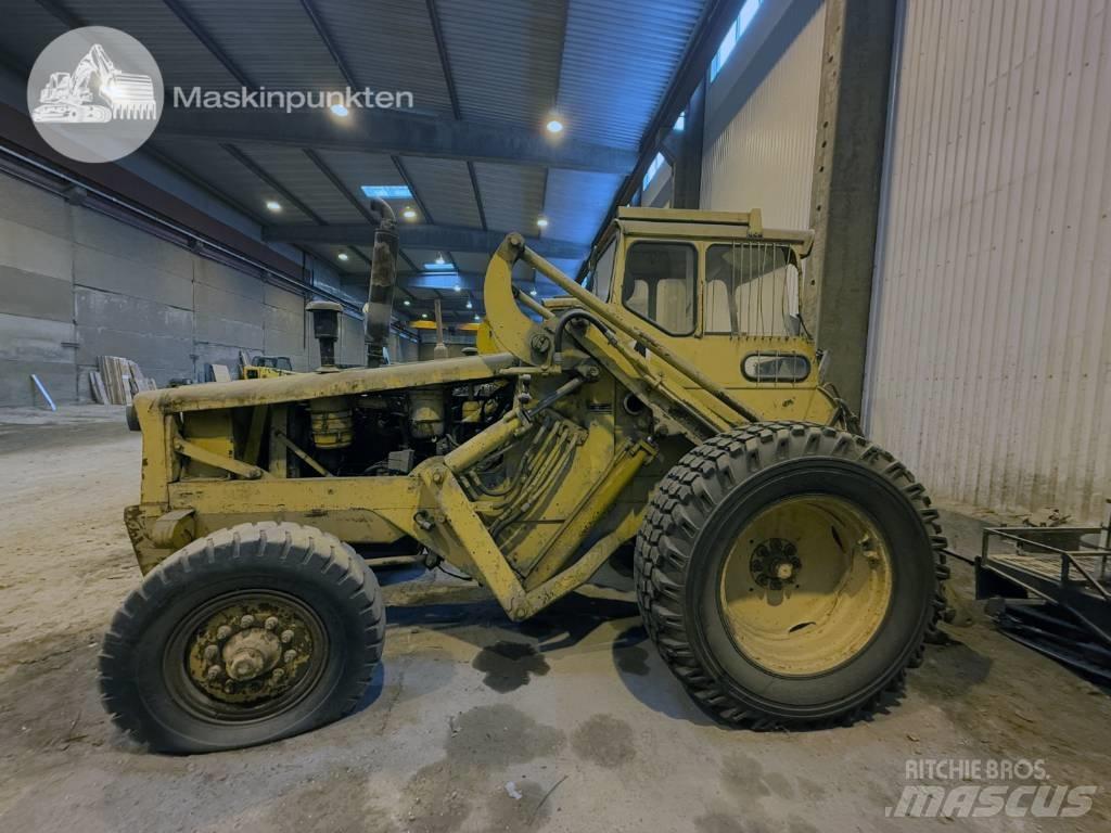 Volvo BM 2181 TD Колесни товарачи