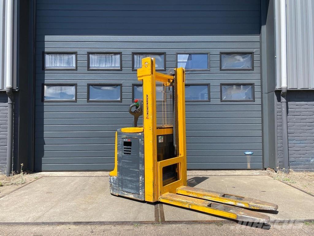 Jungheinrich EJC12 Колички високоповдигачи с теглич