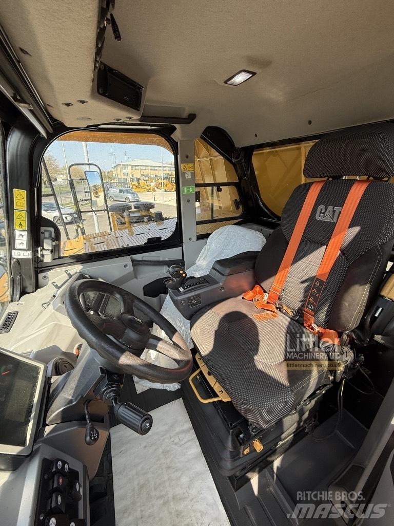 CAT 775 G Твърди самосвали
