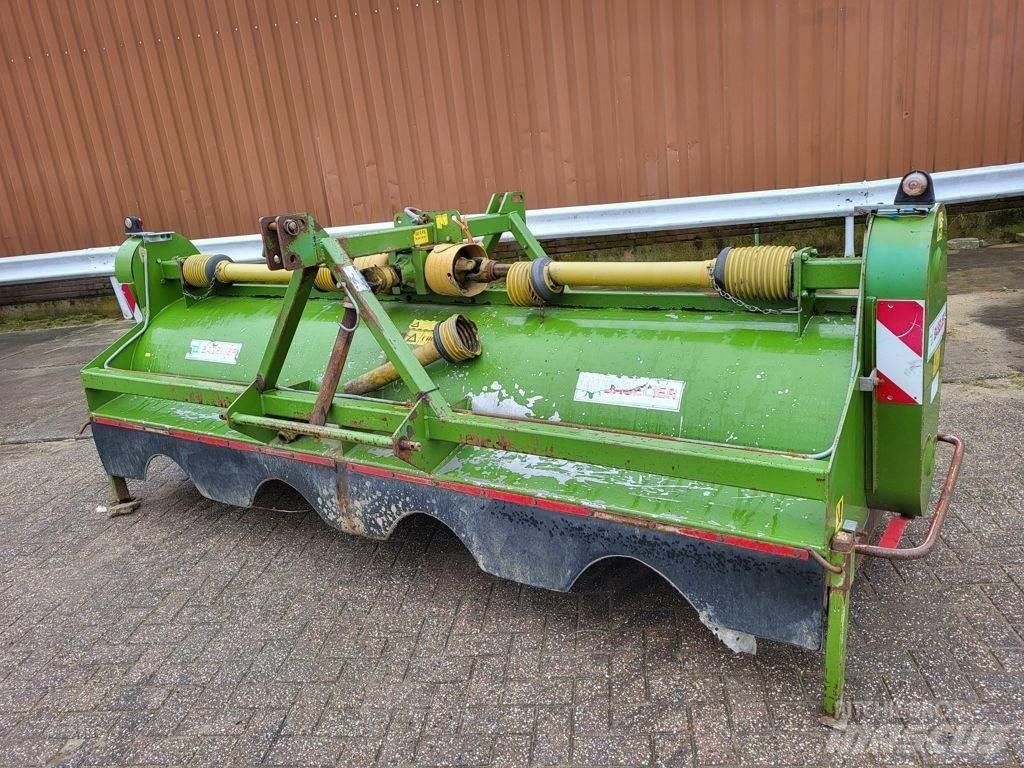 Baselier LKB 320 Коли