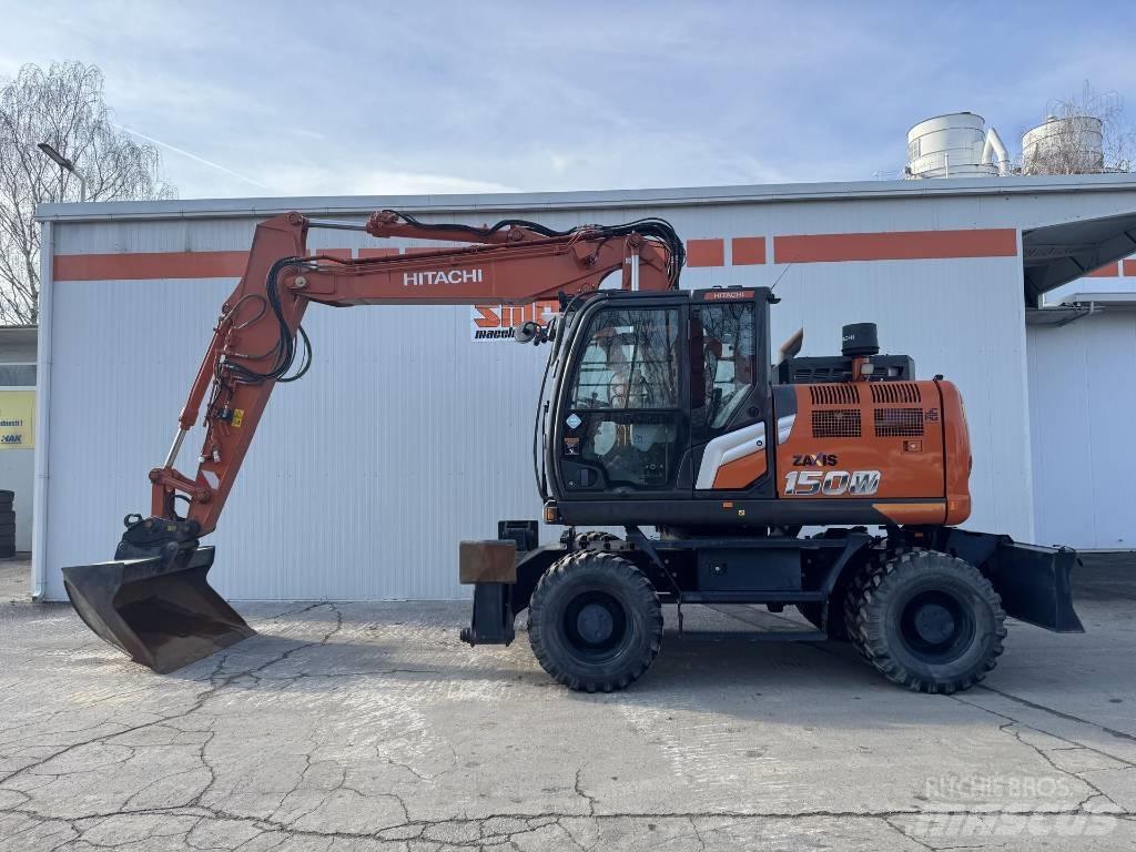 Hitachi ZX 150 W-7 Колесни екскаватори