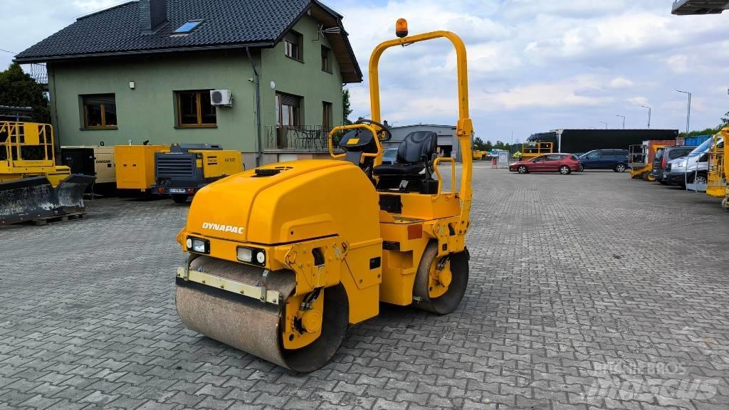Dynapac CC 1200 Двойни барабанни ролки

