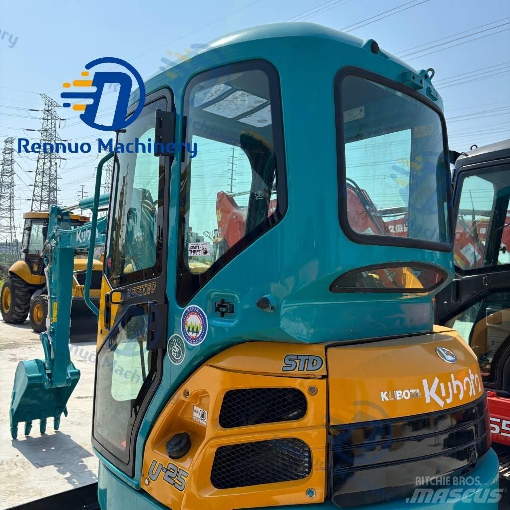 Kubota U 25 Мини екскаватори < 7 т