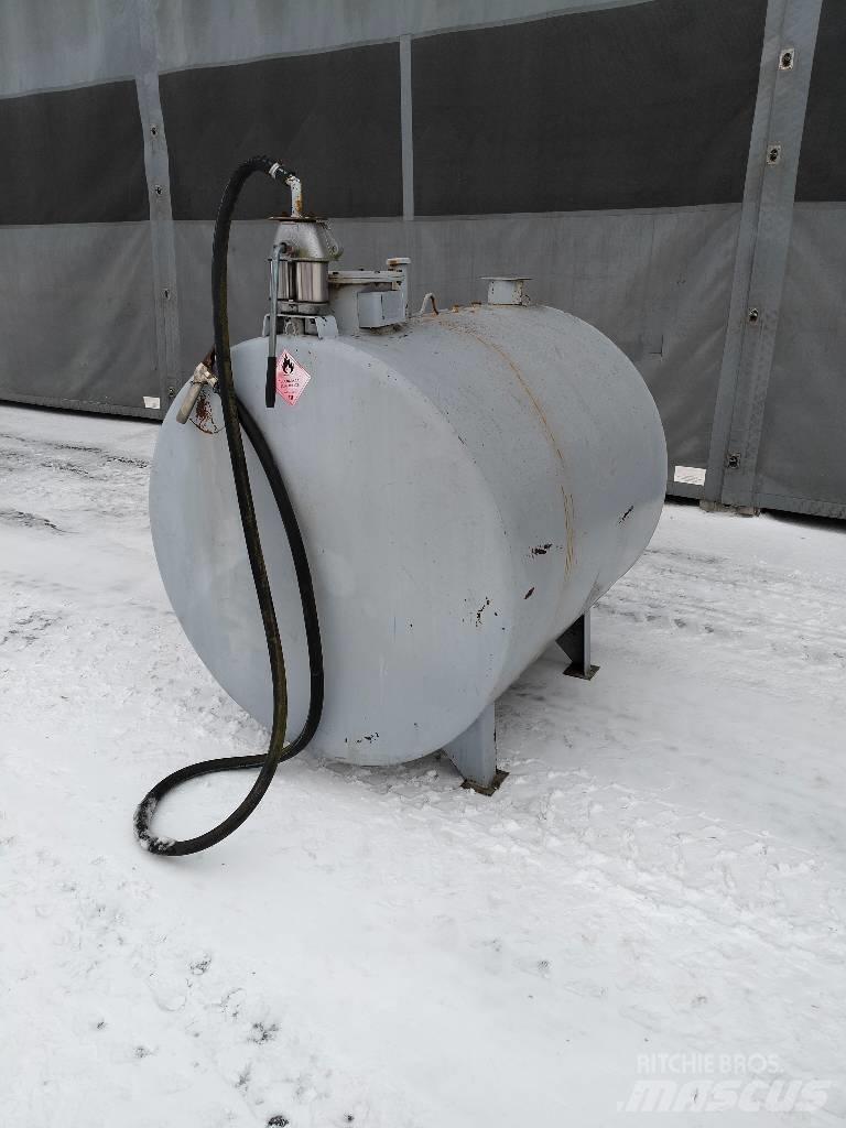  Farmarisäiliö 1300 L Селскостопанство - Други