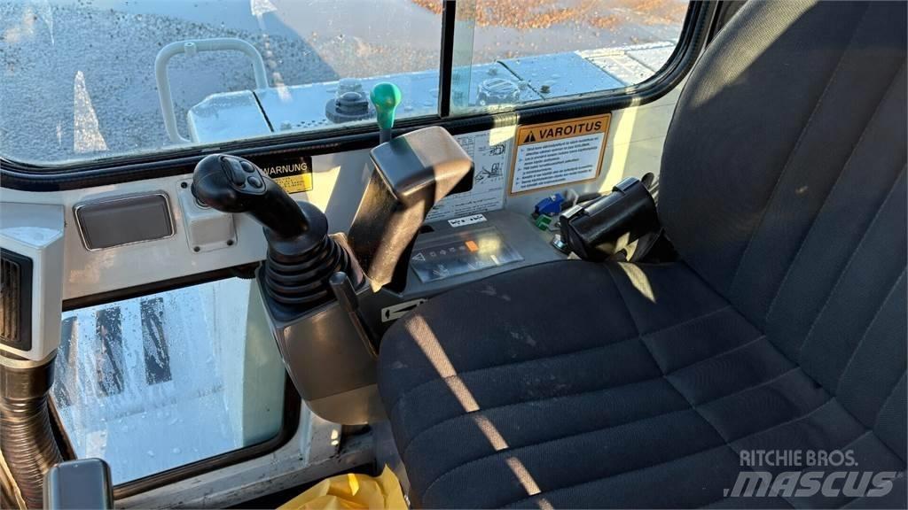 Takeuchi TB 145 Мини екскаватори < 7 т