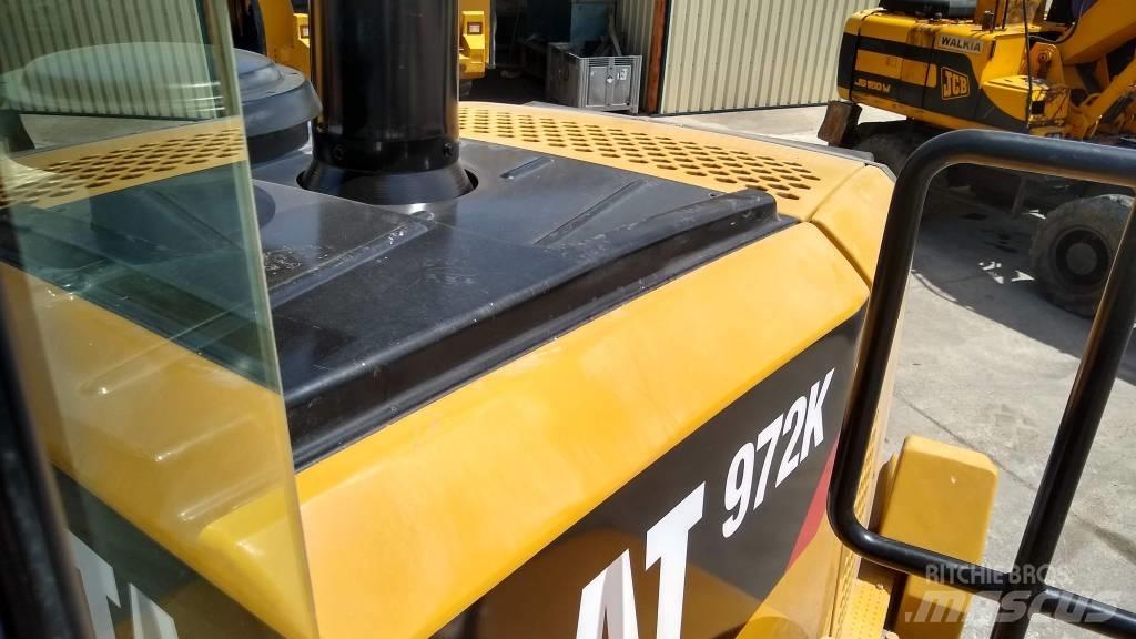 CAT 972 K Колесни товарачи
