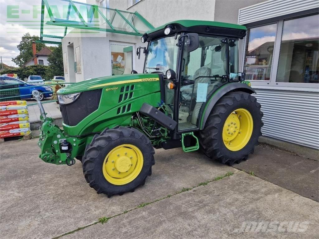 John Deere 5075 GF Трактори