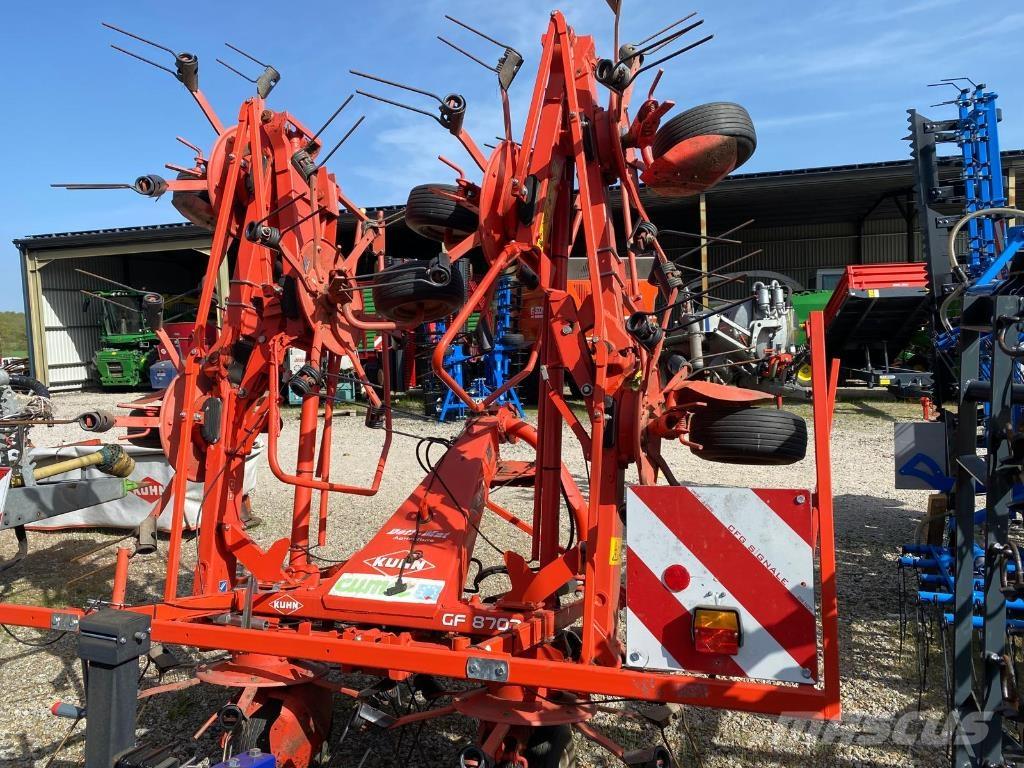 Kuhn GF8702 Гребла и сенообръщачки