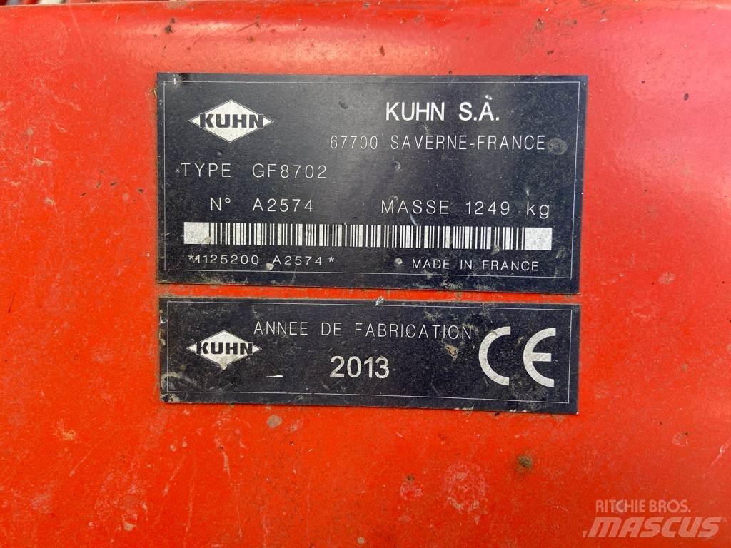 Kuhn GF8702 Гребла и сенообръщачки