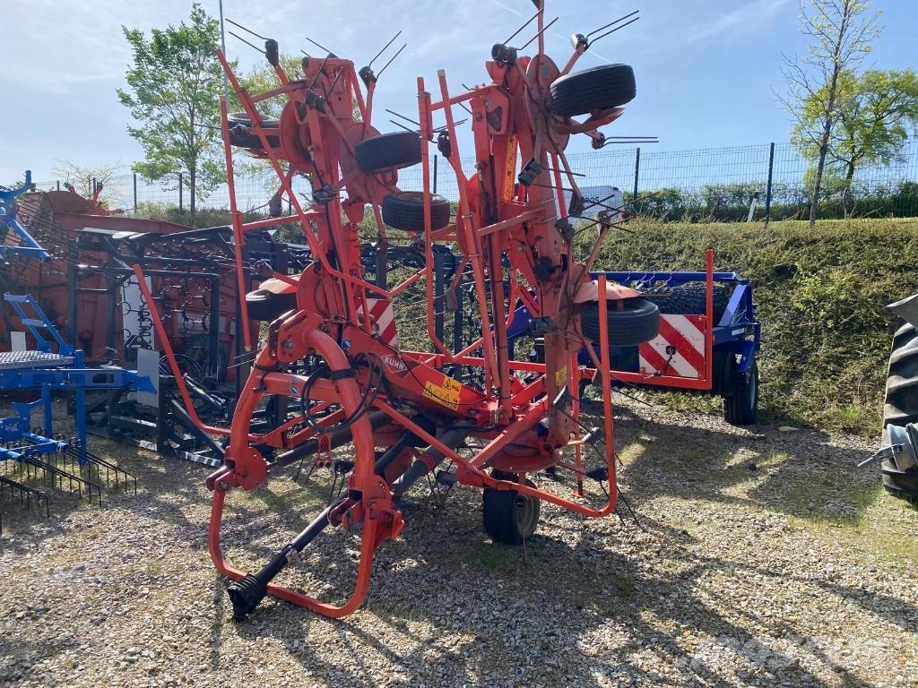 Kuhn GF8702 Гребла и сенообръщачки