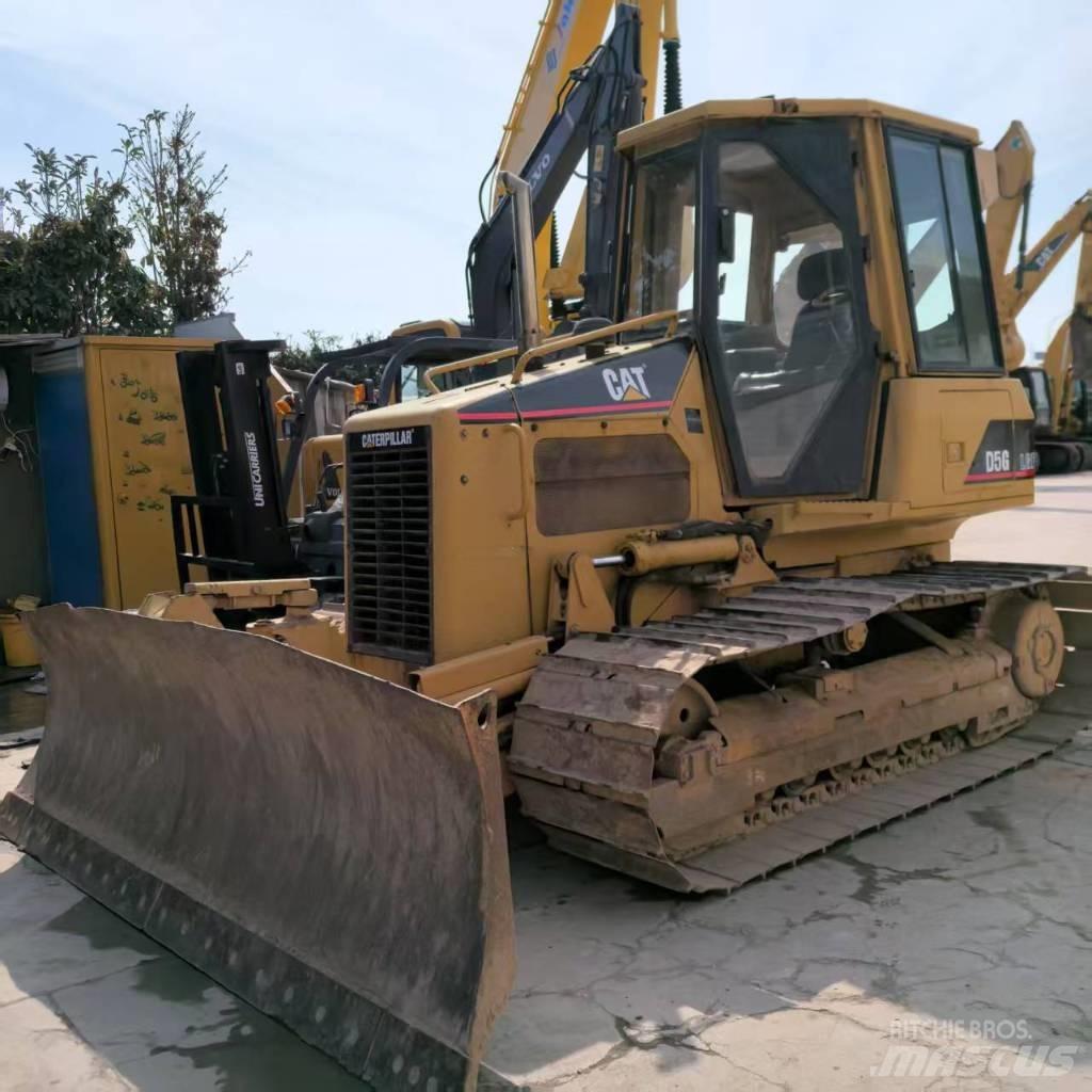 CAT D 5 G LGP Верижни булдозери

