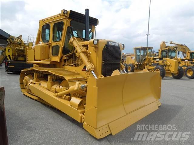 CAT D 7 G Верижни булдозери
