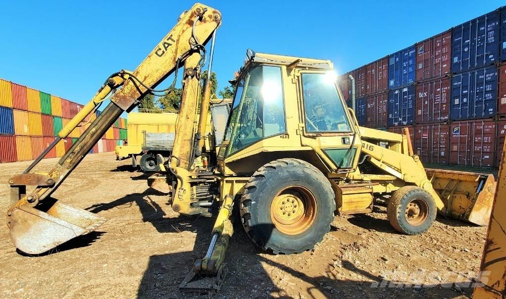 CAT 416 Товарач със заден ексватор