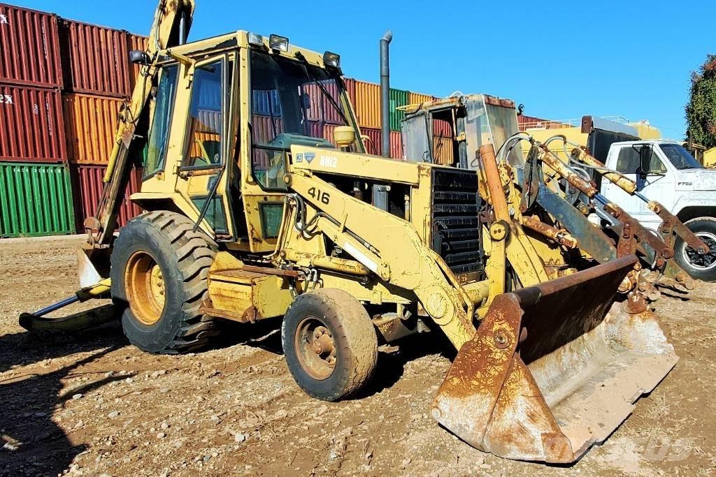 CAT 416 Товарач със заден ексватор