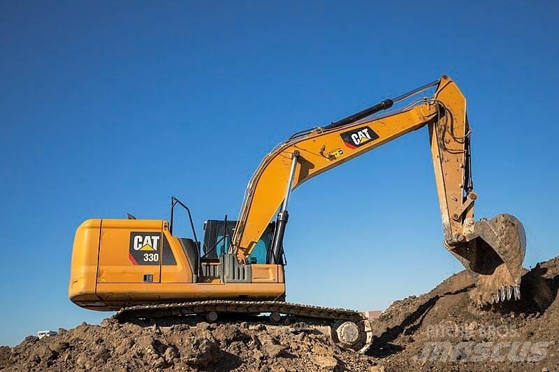 CAT 330 Средни екскаватори 7т - 12т