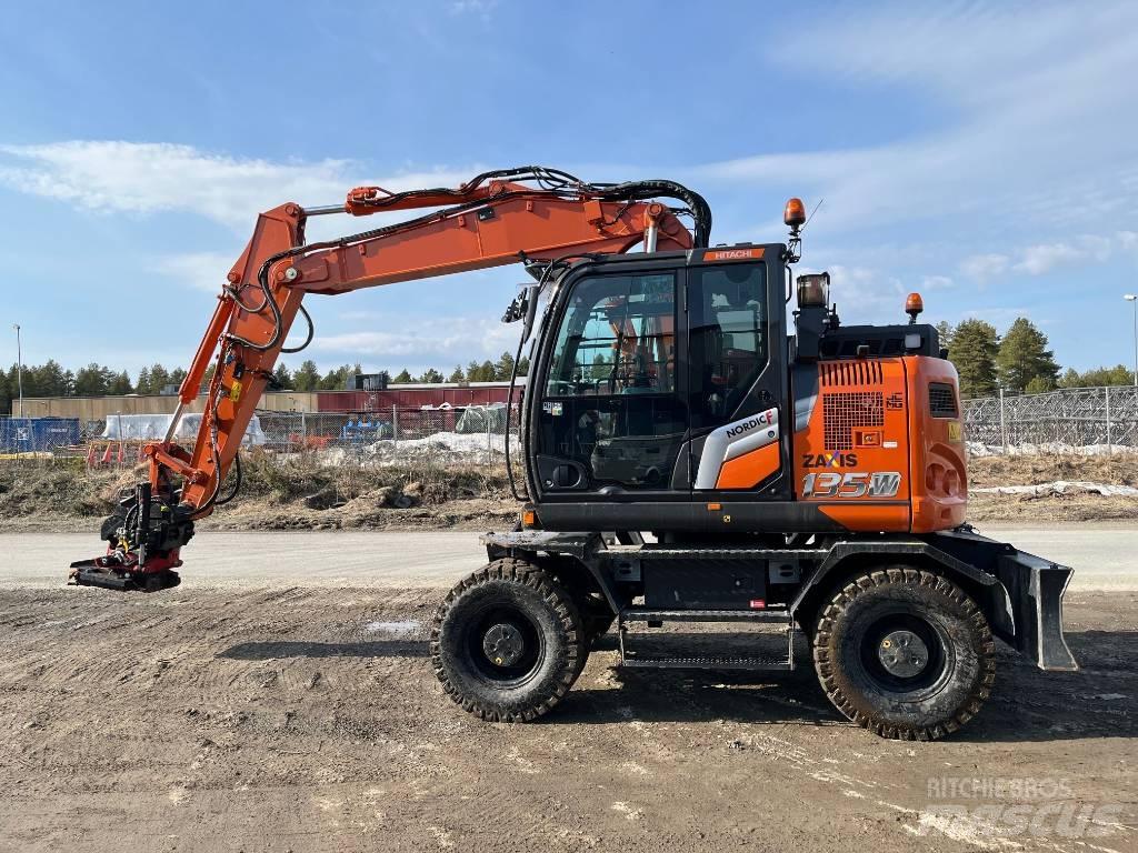 Hitachi ZX135W-7 Колесни екскаватори