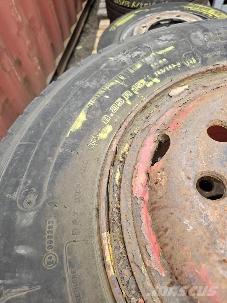 Pirelli 825X15 Транспорт - Други
