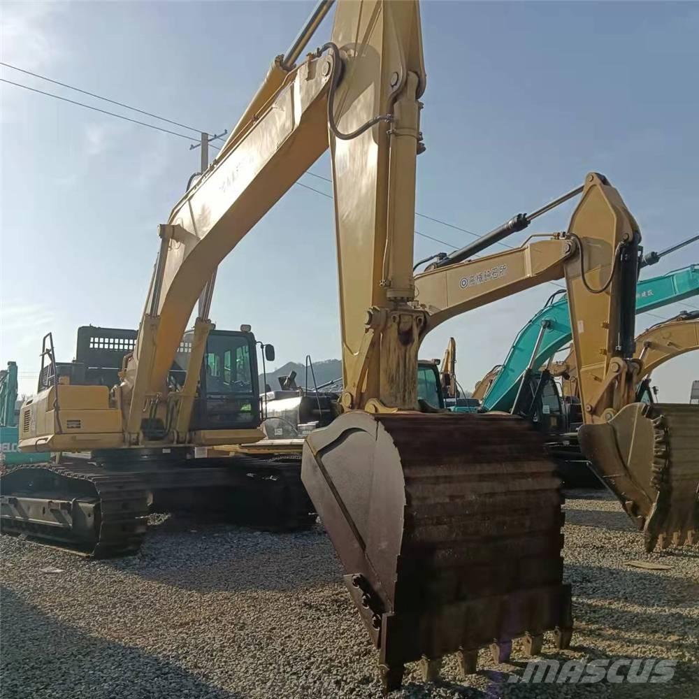 Komatsu PC450-8 Верижен екскаватор