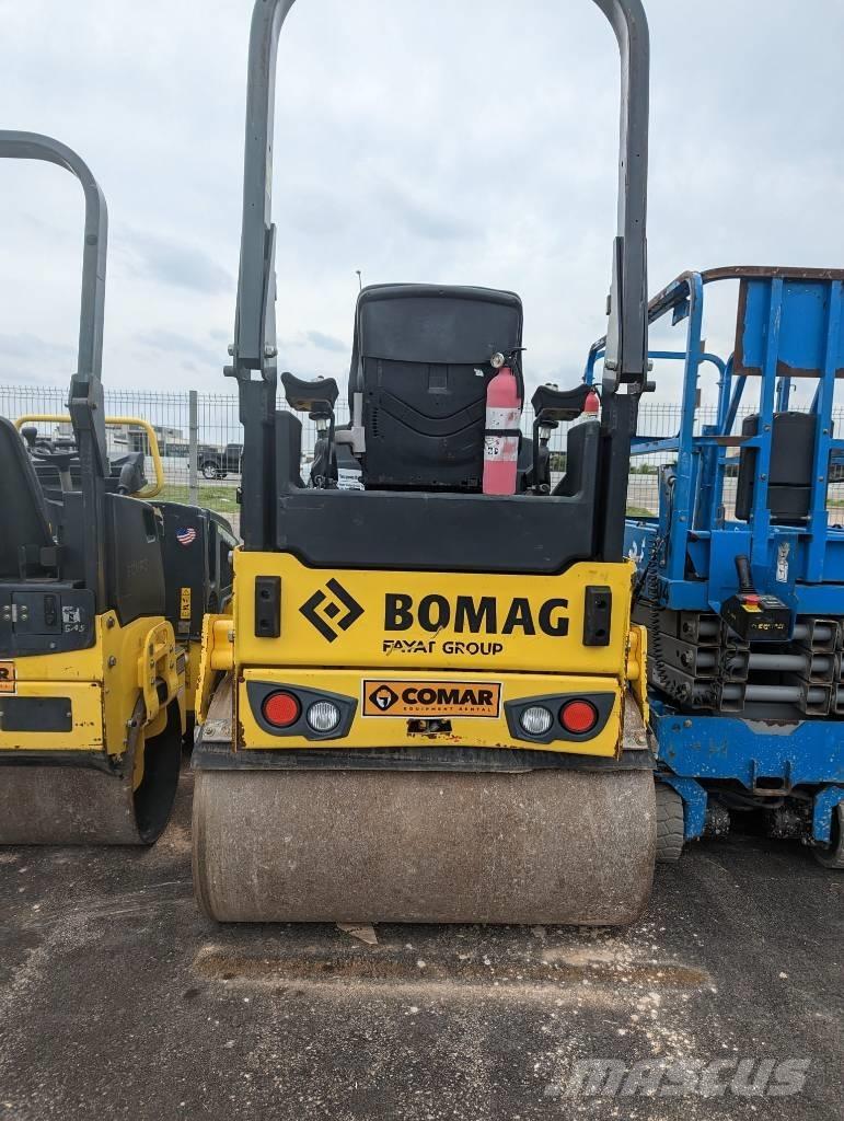 Bomag BW 120 AD-3 Двойни барабанни ролки
